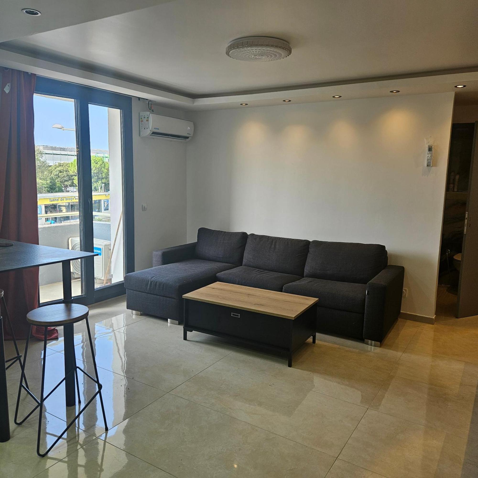 Nourhanne Marselha Exterior foto